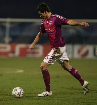 Zagreb, 07.12.2011. Champion league, Group D, Maksimir stadium, GNK Dinamo (dark blue) - Olimpique Lyonnais (magenta) 1:7. Dejan Lovren