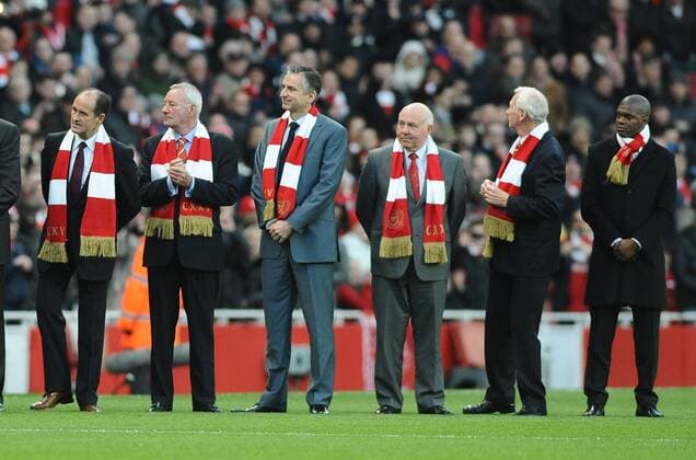 Football - Premier League - Arsenal FC London. Emirates stadium Ex Arsenal players line up to greet the two teams during their 125th anniversary celebrations. L to R. George Graham, Terry Neill,Alan Smith,David Court,Bob Wilson and Paul Davis.
