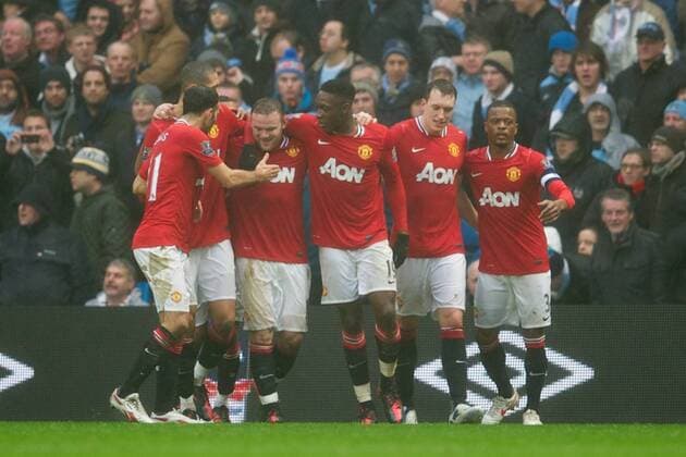 Manchester United s Wayne Rooney celebrates scoring the third goal against Manchester City during the FA Cup 3rd Round match at the City of Manchester Stadium. xHOCHxZWEIx xPropagandax