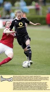 Rückspiel UEFA Womens Champions League UWCL, 1 FFC Frankfurt vs Arsenal London Ladies, Stadion am Brentanobad, 21.04.2012, Saison 2011 2012: Ana-Maria Crnogorcevic (Frankfurt) am Ball