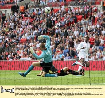 Englands Danny Welbeck scoring his sides opening goal..International Friendly match Wembley Stadium, London on the 2nd June 2012. Pic David Klein SPORTIMAGE... EDITORIAL USE ONLY. No use with unauthorised audio, video, data, fixture lists, club league logos or live services. Online in-match use limited to 120 images, no video emulation. No use in betting, games or single club league player publications.
