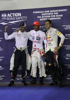 formula 1 GP, Singapore, 22.09.2012, Lewis Hamilton, McLaren Mercedes, Pole vor Pastor Maldonado, Williams F1 Team, und Sebastian Vettel, Red Bull Racing, Photo:mspb Thomas Melzer formula 1 GP, Singapore, Lewis Hamilton, Pastor Maldonado,Sebastian Vettel,