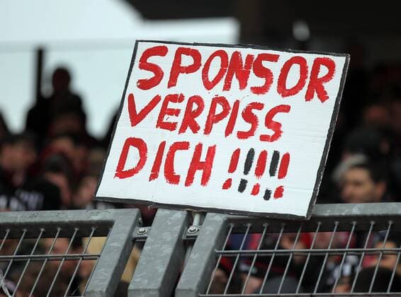 Fussball, 1. BL, 1. Bundesliga, Saison 2012 2013, Herren, Deutschland, 17.02.2013 1. FC Nürnberg - v.l. Fans, Zuschauer, 1. FC Nürnberg sind gegen den neuen Stadionname, fordern das Max Morlock Stadion,