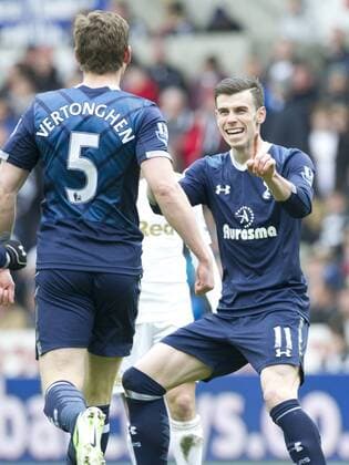 Football - 2012 2013 Premier League - Swansea City vs Tottenham Hotspur: ,gareth bale celebrates the 1st goal
