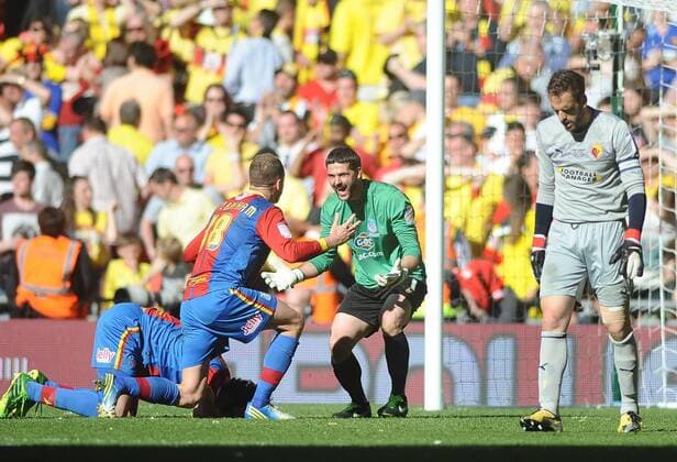 Football : Championship play-off final Crystal Palace WembleyFootball : Championship play-off final Crystal Palace Wembley Julian Speroni - Palace goalkeeper celebrates at the final whistle with Aaron Wilbraham as Manuel Almunia - Watford goalkeeper shows his dejection