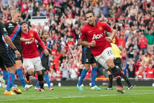 Robin van Persie of Manchester United celebrates his opening goal - Manchester United ManU vs. Crystal Palace - Premier League - Old Trafford - Manchester - 14 09 2013 EDITORIAL USE ONLY. No use with unauthorised audio, video, data, fixture lists, club league logos or live services. Online in-match use limited to 120 images, no video emulation. No use in betting, games or single club league player publications.