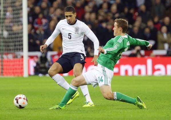 London , Fußball Länderspiel England vs. Deutschland von links: Chris Smalling ( GBR ) Max Kruse ( GER )