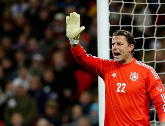 Roman Weidenfeller (GER) gibt Anweisungen . England-Deutschland . Fussball-Länderspiel 2013, Freundschaftsspiel . London, GBR, 19.11.2013 ,