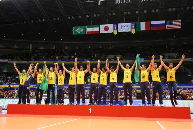 Brazil National team group (1 Bruno Mossa Rezende, 4 Wallace De Souza, 5 Sidnei Dos Santos Jr. Sidao, 8 Ricardo Lucarelli Santos De Souza, 9 Evandro M. Guerra, 11 Thiago Soares Alves, 12 Luiz Felipe Marques, 13 Mauricio Souza, 16 Lucas Saatkamp, 18 Mauricio Borges Almeida Silva, 19 Mario Da Silva Pedreira Junior, 20 Raphael Vieira De Oliveira) , NOVEMBER 24, 2013 - Volleyball : FIVB World Grand Champions Cup men s Victory Ceremony at Tokyo Metropolitan Gymnasium, Tokyo, . Noxthirdxpartyxsales ( 20157581)