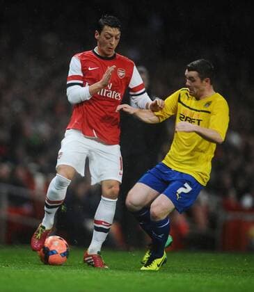 Football - 2013 2014 FA Cup - Fourth Round: Arsenal vs. Coventry City Arsenal s Mesut Özil at The Emirates. John Fleck - Coventry COLORSPORT ANDREW COWIE