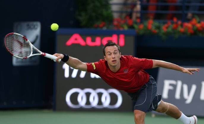 Dubai Tennis Championships 2014, ATP Tennis Herren Tennis Turnier,International Series,Dubai Tennis Stadium, U.A.E., Philipp Kohlschreiber (GER),Aktion,Einzelbild, Halbkörper,Querformat,