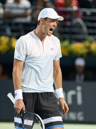 Dubai Tennis Championships 2014, ATP Tennis Herren Tennis Turnier,International Series,Dubai Tennis Stadium, U.A.E.,Final,Endspiel,Tomas Berdych (CZE) reagiert enttaeuscht, Aereger,Frust,Emotion,Einzelbild,Halbkörper,Hochformat,