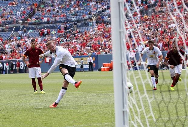 Manchester United s Wayne Rooney scoring his sides third goal - International Champions Cup 2014 - AS Roma v Manchester United - Sports Authority Field - Denver - USA - 26th July 2014 - Picture David Klein Sportimage EDITORIAL USE ONLY. No use with unauthorised audio, video, data, fixture lists, club league logos or live services. Online in-match use limited to 120 images, no video emulation. No use in betting, games or single club league player publications.