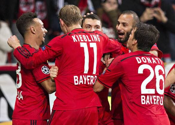 Leverkusen, 22.10.2014, BayArena Torjubel: Karim Bellarabi (Bayer), Stefan Kiessling (Bayer), Kyriakos Papadopoulos (Bayer), Ömer Toprak (Bayer), Giulio Donati (Bayer) Bayer Leverkusen - Zenit St. Petersburg mm