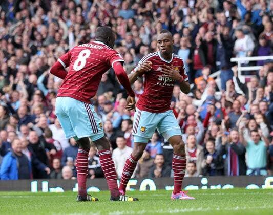 West Ham s Diafra Sakho celebrates scoring his sides second goal Barclays Premier League - West Ham United vs Manchester City - Upton Park - England - 25th October 2014 - Picture David Klein Sportimage EDITORIAL USE ONLY. No use with unauthorised audio, video, data, fixture lists, club league logos or live services. Online in-match use limited to 120 images, no video emulation. No use in betting, games or single club league player publications.