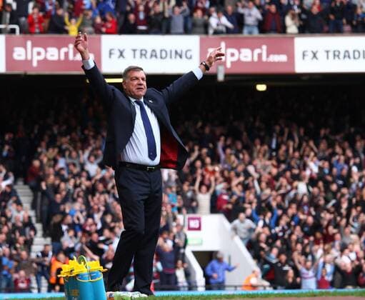 West Ham United v Manchester City . . London, UK . . 25.10.2014 Sam Allardyce (WHU) celebrates the second West ham goal.