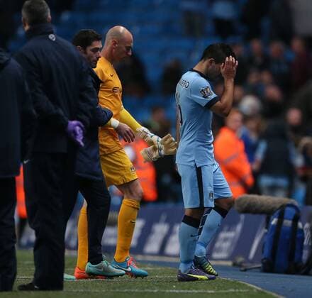 Manchester City s Sergio Kun Agüero looks on dejected at the final whistle League Cup Fourth Round- Manchester City vs Newcastle United - Etihad Stadium - England - 29th October 2014 - EDITORIAL USE ONLY. No use with unauthorised audio, video, data, fixture lists, club league logos or live services. Online in-match use limited to 120 images, no video emulation. No use in betting, games or single club league player publications.