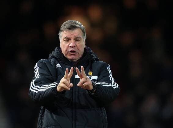West Ham s Sam Allardyce looks at his fingers FA Cup 3rd Round Replay - West Ham United vs Everton FC - Upton Park - England - 13th January 2015 - EDITORIAL USE ONLY. No use with unauthorised audio, video, data, fixture lists, club league logos or live services. Online in-match use limited to 120 images, no video emulation. No use in betting, games or single club league player publications.