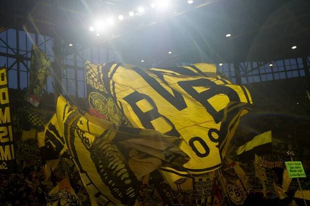 Samstag 14.03.2015, 1. Bundesliga, Saison 2014 2015, 25. Spieltag, BV Borussia Dortmund Suedtribuene, Fan, Fans, Zuschauer, Publikum, spectator, viewer, viewers, public, Fahne, Fahnen, flag, banner, Querformat, landscape format DeFodi01001063102