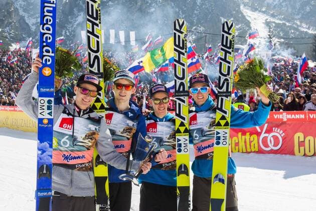 21.03.2015, Planica, Ratece, SLO, FIS Weltcup Ski Sprung, Planica, Finale, Skifliegen, Teambewerb, Siegerehrung, im Bild Second placed team: Manuel Fettner of Austria, Michael Hayboeck of Austria, Stefan Kraft of Austria and Gregor Schlierenzauer of Austria celebrate during the Ski Flying Team Competition of the FIS Ski jumping Skispringen Ski nordisch Worldcup Cup finals at Planica in Ratece, Slovenia on 2015 03 21. EP_pon