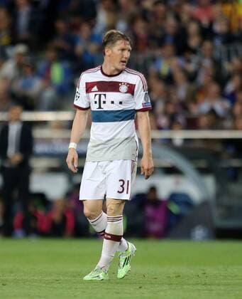 Bastian Schweinsteiger (FC Bayern), enttäuscht FC Barcelona Barca FC Bayern München, Barca-FCB, Champions League 2014 2015, Halbfinale, half-final, Hinspiel, 1. Spiel, first match, Fussball, men, Maenner, soccer, Ergebnis, result Barcelona, 6.5.2015
