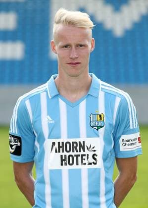 Chemnitz, 08.07.2015, Stadion an der Gellertstrasse, Fußball, 3.Liga , Chemnitzer FC, Mannschaftspräsentation für die Saison 2015 2016. , Mannschaftsfoto, Teamfoto. , Im Bild: Tom Scheffel ,