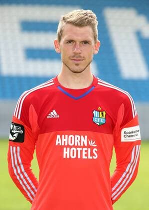Chemnitz, 08.07.2015, Stadion an der Gellertstrasse, Fußball, 3.Liga , Chemnitzer FC, Mannschaftspräsentation für die Saison 2015 2016. , Mannschaftsfoto, Teamfoto. , Im Bild: Torhüter Daniel Batz. ,