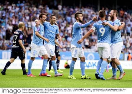 Aug. 15, 2015 - Malmö, Sverige - 150815 Malmö FFs Markus Rosenberg jublar efter 2-0 - Fussball, SWE, Allsvenskan: Malmö FF - Gefle den 15 august 2015 in Malmö..Foto: News - Aug. 15, 2015 - ZUMAb138