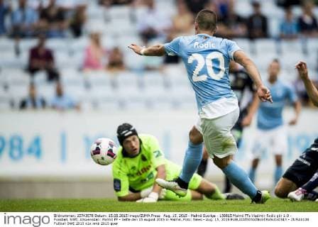 Aug. 15, 2015 - Malmö Sverige - 150815 Malmö FFs Vladimir Rodic gör 1-0 - Fussball, SWE, Allsvenskan: Malmö FF - Gefle den 15 august 2015 in Malmö..Foto: News - Aug. 15, 2015 - ZUMAb138