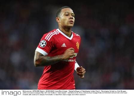 Memphis Depay of Manchester United ManU - Manchester United vs. Club Brugge - UEFA Champion s League Play Off - Old Trafford - Manchester - 18 08 2015 Pic Philip Oldham SportImage EDITORIAL USE ONLY. No use with unauthorised audio, video, data, fixture lists, club league logos or live services. Online in-match use limited to 120 images, no video emulation. No use in betting, games or single club league player publications.