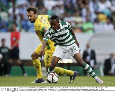 Aug. 22, 2015 - Lisbon, Portugal - Sporting s forward Gelson Martins (R) vies for the ball with Pacos Ferreira s midfielder Marco Baixinho (L) during the Portuguese League football match between Sporting CP and FC Pacos de Ferreira at Jose Alvalade Stadium in Lisbon on August 22, 2015. NURPHOTO CARLOS PALMA. FBL-LIGA-POR-SPORTING-PACOS - ZUMAn230