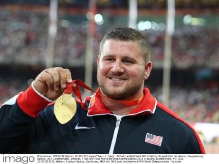 Aktuell Leichtathletik WM in Peking, Kugelstoßen der Herren, Siegerehrung Beijing, IAAF, Leichtathletik, athletics, Track and Field, World athletics Championships 2015 in Beijing, Leichtathletik WM 2015, 22-30.08.2015, National Stadium Beijing, Joe Kovacs, USA