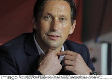 Roger SCHMIDT, Trainer LeverkusenPortrait, Porträt Halbfigur, Freisteller , Aktion, Einzelbild, Portrait, Porträt, BAYER 04 LEVERKUSEN - FC BATE BORISOV 4-1 , Fussball UEFA Champions League, Gruppenphase, Leverkusen, 16.09.2015 CL Saison 2015 2016,