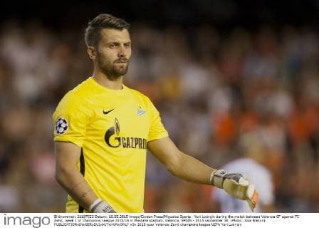 Yuri Lodygin during the match between Valencia CF against FC Zenit, week 1 of Champions League 2015 16 in Mestalla stadium, Valencia, SPAIN - 2015 september 16. (Photo: Jose Breton).