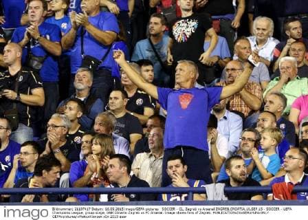 SOCCER - CL, Zagreb vs Arsenal ZAGREB,CROATIA,16.SEP.15 - SOCCER - UEFA Champions League, group stage, GNK Dinamo Zagreb vs FC Arsenal. Image shows fans of Zagreb. GEPAxpictures xMaticxKlansek