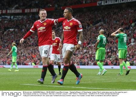 Memphis Depay of Manchester United ManU celebrates scoring the opening goal - Manchester United vs. Sunderland - Barclay s Premier League - Old Trafford - Manchester - 26 09 2015 Pic Philip Oldham SportImage EDITORIAL USE ONLY. No use with unauthorised audio, video, data, fixture lists, club league logos or live services. Online in-match use limited to 120 images, no video emulation. No use in betting, games or single club league player publications.