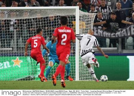 Sept. 30, 2015 - Turin, Italy - Juventus forward Simone Zaza (7) scores his goal during the Uefa Champions League group stage football match n2 JUVENTUS - SEVILLA on 30 09 15 at the Juventus Stadium in Turin, Italy. Juventus v Sevilla, UEFA Champions League - ZUMAn230
