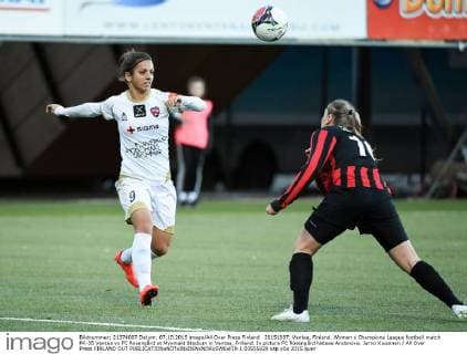 20151007, Vantaa, Finland. Women s Champions League football match PK-35 Vantaa vs FC Roseng?rd at Myymaki Stadium in Vantaa, Fniland. In picture FC Roseng?rd Natasa Andonova. Jarno Kuusinen All Over Press FINLAND OUT 1.03555929