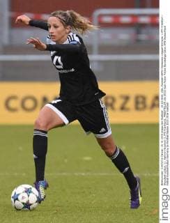 15.10.2015, xblx, Fussball UEFA Champions League Womans, 1.FFC Frankfurt - Standard Lüttich, v.l. Kathrin Hendrich (1.FFC Frankfurt), FREISTELLER