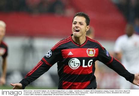 Leverkusen, Fussball, UEFA Champions League, Saison 2015 2016, Bayer 04 Leverkusen vs AS Rom, 20.10.2015, Bayarena Leverkusen,Chicharito, Javier Hernandez, , Bayer 04 Leverkusen, Aktion, Einzelbild