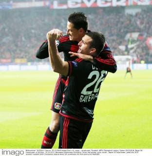 Leverkusen, Fussball, UEFA Champions League, Saison 2015 2016, Bayer 04 Leverkusen vs AS Rom, 20.10.2015, Bayarena Leverkusen,Chicharito, Javier Hernandez, guilio donati , Bayer 04 Leverkusen, jubel