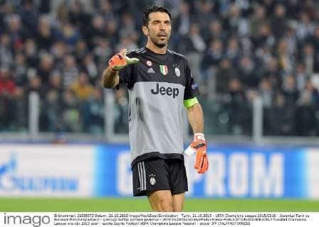 Turin, 21.10.2015 - UEFA Champions League 2015 2016 - Juventus Turin vs Borussia Mönchengladbach - gianluigi buffon portiere juventus - xHOCHxZWEIx xItalyxPhotoxPressx