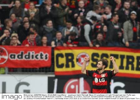 Leverkusen Admir Mehmedi (Bayer 04 Leverkusen 14) beim Torjubel nach dem Treffer zum 4:3 Bayer 04 Leverkusen vs VfB Stuttgart, Fussball, 1. Bundesliga, 24.10.2015, Copyright: Schülerx xEibner-Pressefoto EP_jse