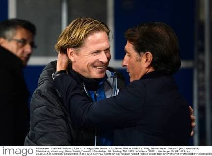 v.l.: Trainer Markus GISDOL (1899), Trainer Bruno LABBADIA (HH), Handshake, Shakehands, Umarmung, Geste, Gestik, Fussball 1. Bundesliga, 10. Spieltag, TSG 1899 Hoffenheim (1899) - Hamburger SV (HH) 0:1, am 23.10.2015 in Sinsheim Deutschland. Â