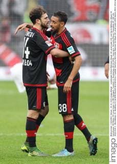 Leverkusen Admir Mehmedi (Bayer 04 Leverkusen 14) und Karim Bellarabi (Bayer 04 Leverkusen 38) Bayer 04 Leverkusen vs VfB Stuttgart, Fussball, 1. Bundesliga, 23.10.2015, Copyright: Schueler Eibner-Pressefoto EP_JSE
