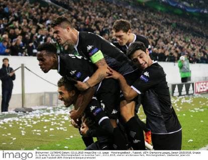 Mönchengladbach , Fussball, UEFA Champions League, Saison 2015 2016, Gruppe D, Spieltag 4, Borussia Mönchengladbach vs Juventus Turin , 03.11.2015, stadion am Borussia Park, Mönchengladbach, Gladbacher jubel