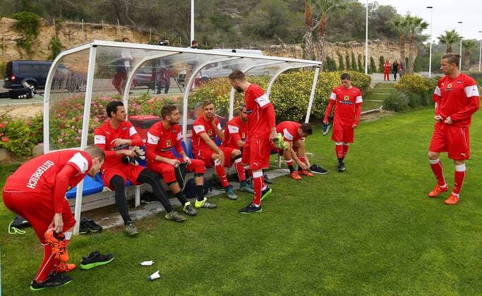 Fußball, Nationalteam Österreich Training SOCCER - AUT, friendly match, preview ALICANTE,12.NOV.15 - SOCCER - OEFB international match, training team AUT. Image shows Florian Kainz, Heinz Lindner, Andreas Lukse, Lukas Hinterseer, Jakob Jantscher, Ramazan Oezcan, Marcel Sabitzer and Marc Janko (AUT). GEPAxpictures xChristianxOrt