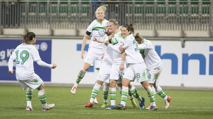 Fußball, UWCL, VfL Wolfsburg - FC Chelsea; Alexandra Popp (Alex Popp, Wolfsburg, 11)Jubel, Torjubel, Freude, Emotion, Torerfolg, Aktion, action, goal, goal celebration, celebrates. xtgx
