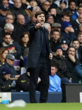 Tottenham s Mauricio Pochettino in action Barclays Premier League - Tottenham Hotspur v Chelsea - White Hart Lane - England - 29th November 2015 - Picture David Klein Sportimage EDITORIAL USE ONLY. No use with unauthorised audio, video, data, fixture lists, club league logos or live services. Online in-match use limited to 120 images, no video emulation. No use in betting, games or single club league player publications.
