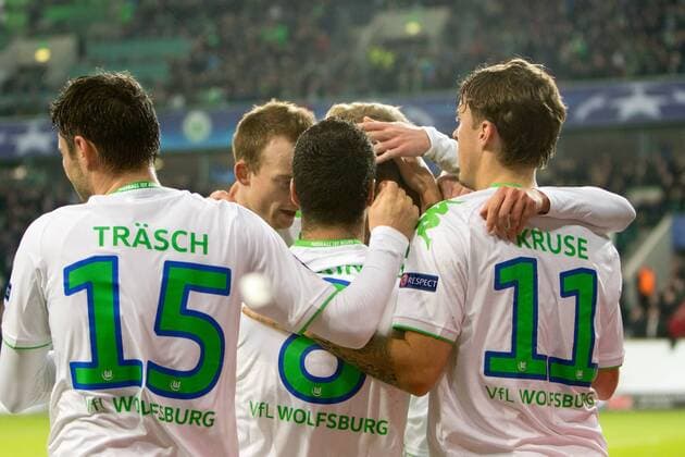 Fußball, Champions League, VfL Wolfsburg - Manchester United Fußball, UEFA Champions League, VfL Wolfsburg - Manchester United ManU Wolfsburg Jubel, Torjubel, Freude, Emotion, Torerfolg, Aktion, action, goal, goal celebration, celebratJubel, Torjubel, Freude, Emotion, Torerfolg, Aktion, action, goal, goal celebration, celebrates xtgx